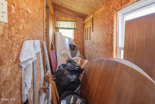 5530 State Highway 30a, Charleston, NY 12066 - hall featuring lofted ceiling