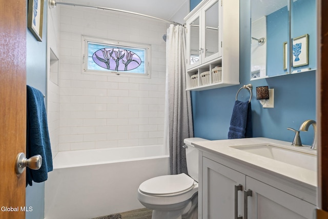 27 Terry Ave, Guilderland, NY 12303 - full bath with shower / bathtub combination with curtain and vanity