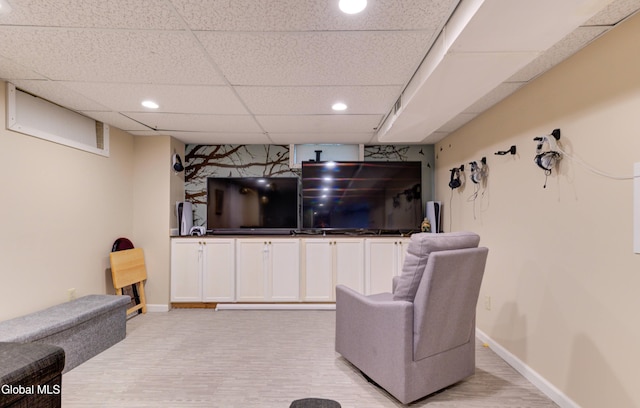 909 Ash Tree Ln, Niskayuna, NY 12309 - living room with recessed lighting and a drop ceiling