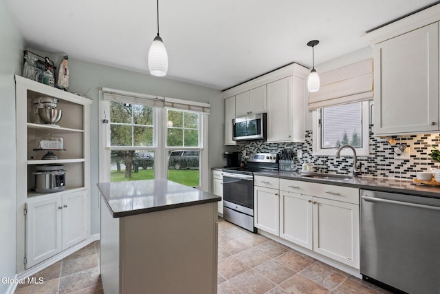 8 Cooks Ct, Halfmoon, NY 12188 - photo 4