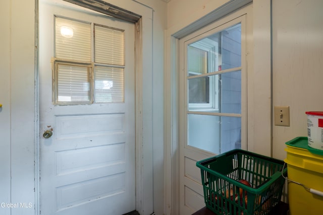 8-10 Spruce St, Rensselaer, NY 12144 - view of doorway