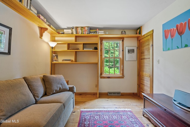 135 Willow St, Guilderland, NY 12084 - living room with wood finished floors