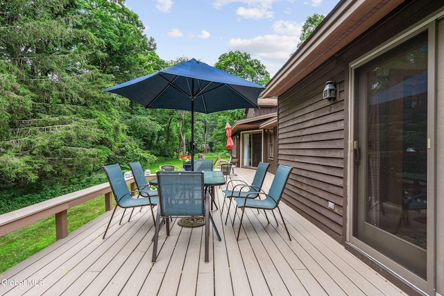 135 Willow St, Guilderland, NY 12084 - wooden terrace with outdoor dining area