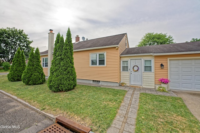 1752 Van Cortland St, Schenectady, NY 12303 - bungalow with a front yard