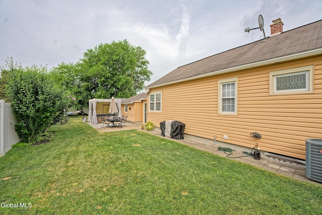 1752 Van Cortland St, Schenectady, NY 12303 - view of yard featuring a patio area