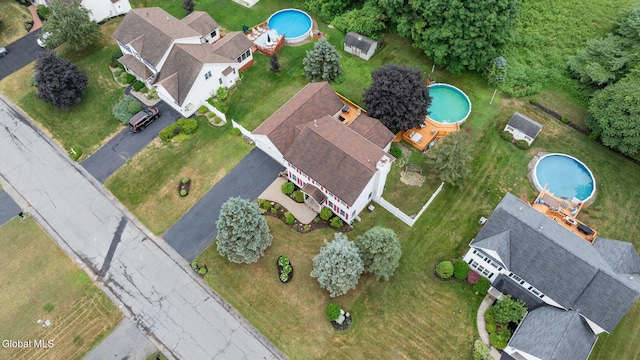 125 Halfmoon Dr, Guilderland, NY 12009 - view of property location featuring a pool