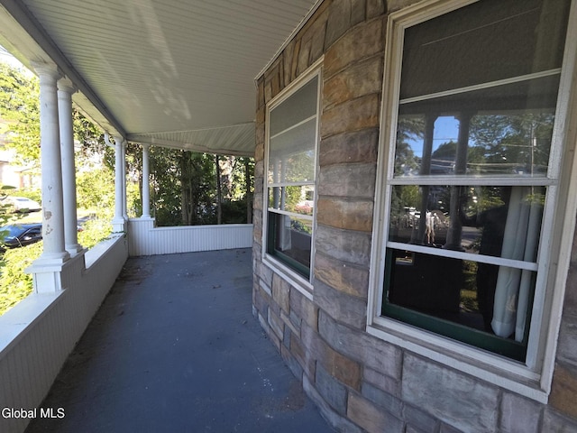 2 Maple Ave, Albany, NY 12208 - photo 3