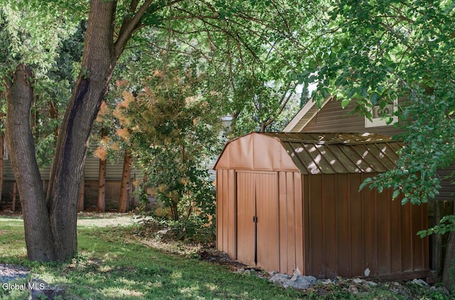 4 Hillside Ave, Schenectady, NY 12308 - view of shed