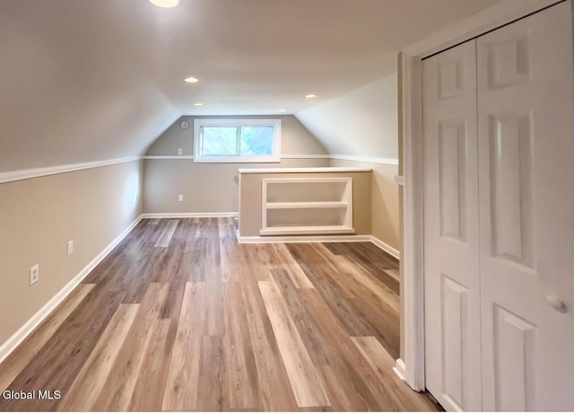 4 Hillside Ave, Schenectady, NY 12308 - bonus room with vaulted ceiling and wood finished floors