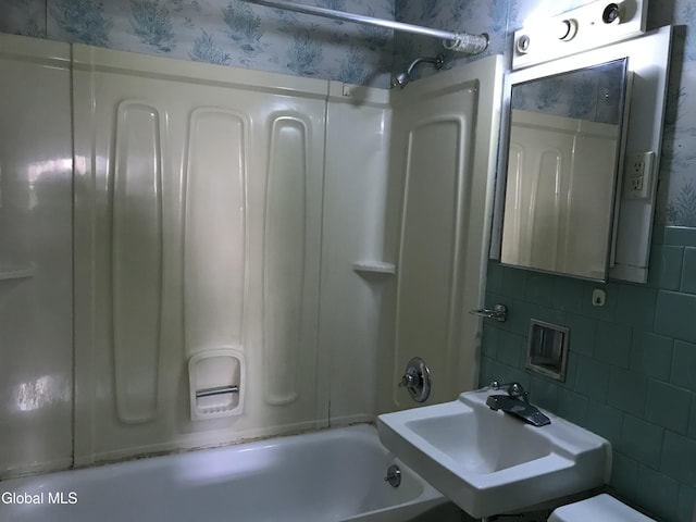 23 Cottage Hill Rd, Queensbury, NY 12804 - full bath with bathtub / shower combination and a sink