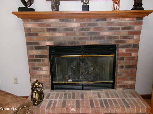 22 Frances Ln, Bethlehem, NY 12203 - detailed view of a fireplace