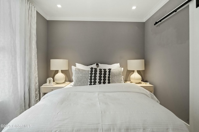 19 Washington St Unit 552P, Saratoga Springs, Inside, NY 12866 - bedroom featuring a barn door and crown molding