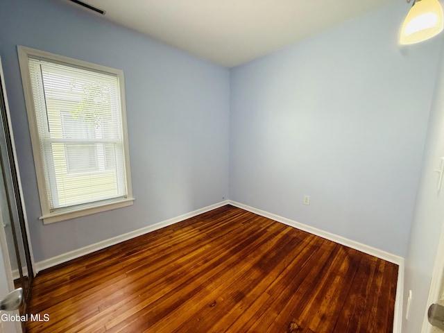 471-473 Harrison Ave, Schenectady, NY 12306 - spare room with hardwood / wood-style floors and baseboards