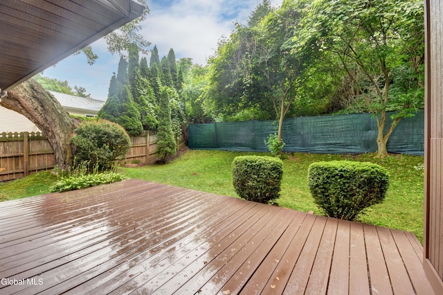 5 Wendfair Ter, Colonie, NY 12205 - deck with a fenced backyard