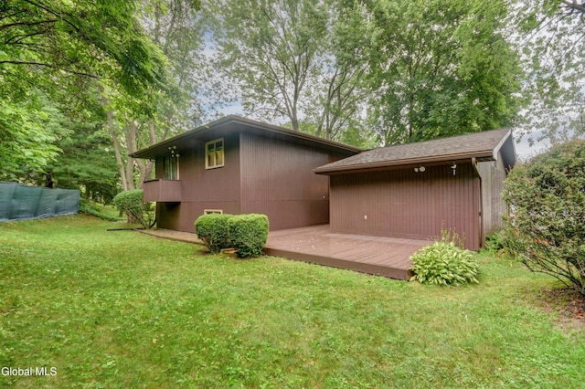 5 Wendfair Ter, Colonie, NY 12205 - back of property with a wooden deck and a lawn