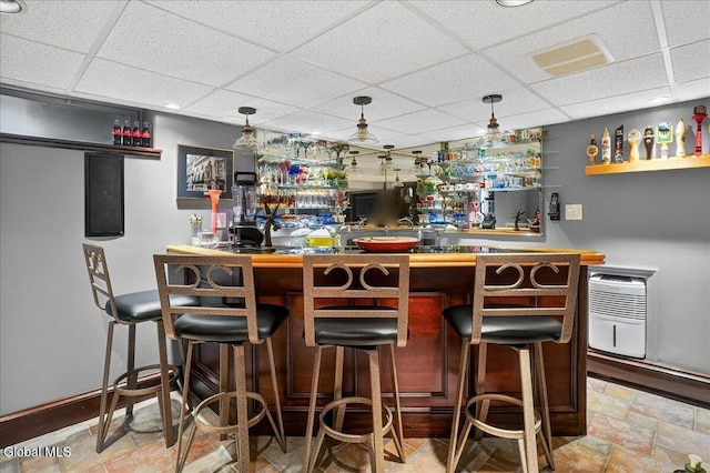 7 Marquette Ave, Colonie, NY 12110 - indoor wet bar with a paneled ceiling