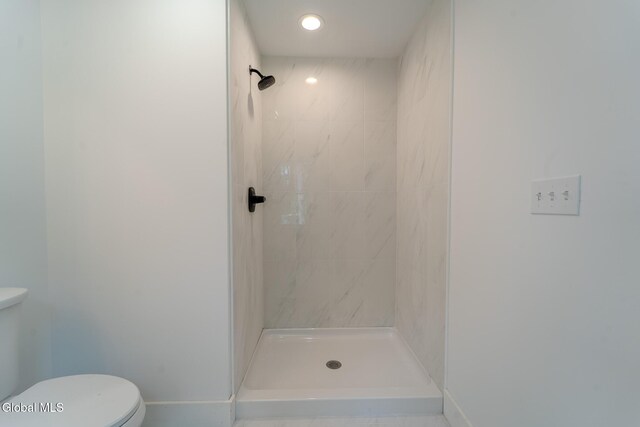 233 Pinewood Dr, Guilderland, NY 12203 - photo 32