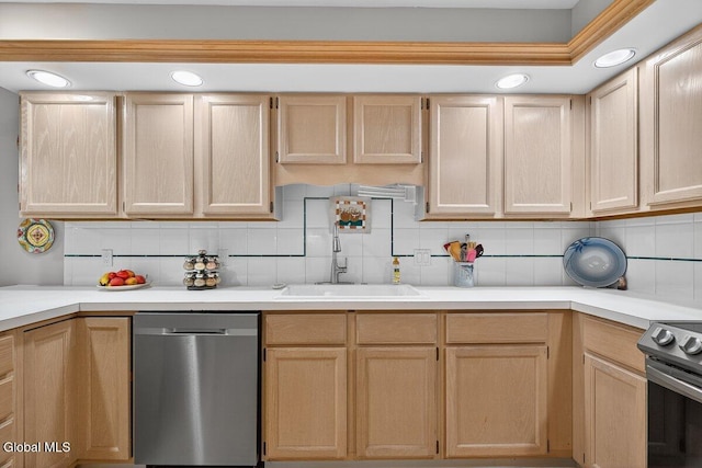 3 Pine Ridge Rd, Saratoga Springs, NY 12866 - kitchen featuring stainless steel appliances, light brown cabinets, backsplash, and light countertops