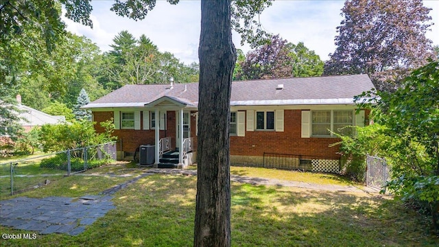 3 Roberts Ln, Saratoga Springs, Inside, NY 12866 - ranch-style house featuring brick siding