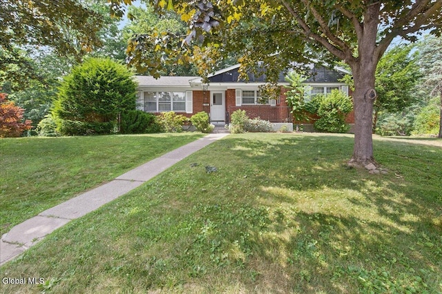 3 Roberts Ln, Saratoga Springs, Inside, NY 12866 - single story home with a front yard and brick siding