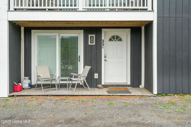 35 Scribner Hollow Rd # E3, Hunter, NY 12442 - property entrance with a balcony
