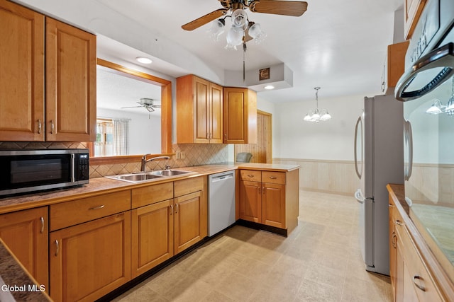 1020 John Alden Ln, Rotterdam, NY 12306 - photo 11
