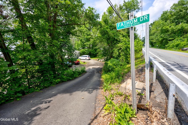 15 Fathom Dr, Stillwater, NY 12866 - view of street