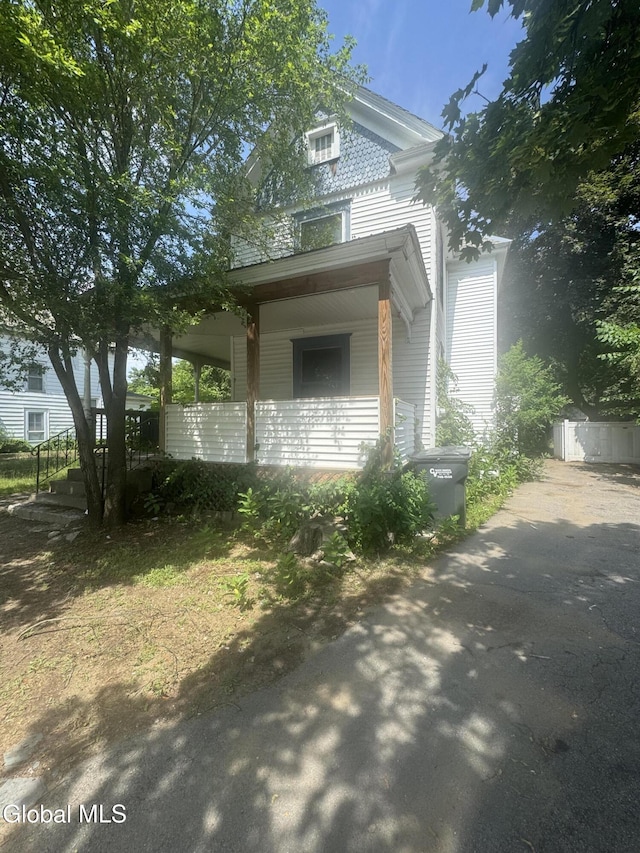 183 Main St, South Glens Falls, NY 12803 - view of property exterior