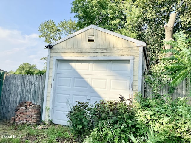 2 Stevenson St, Schenectady, NY 12308 - photo 68