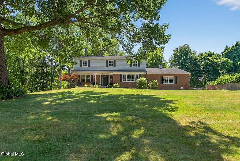 5 Laurel Oak Ln, Clifton Park, NY 12065 - photo 1