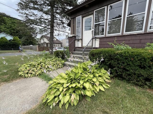 1822 7th St, Rensselaer, NY 12144 - doorway to property