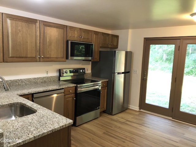 13 Wake Robin Rd, Malta, NY 12020 - photo 7