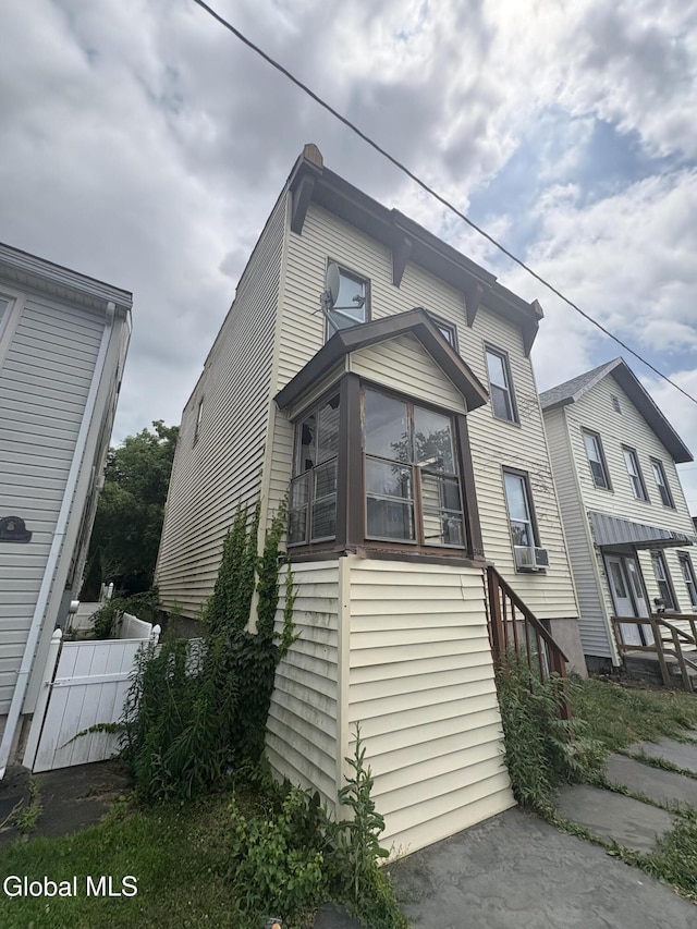 668 3rd Ave, Troy, NY 12182 - photo 2