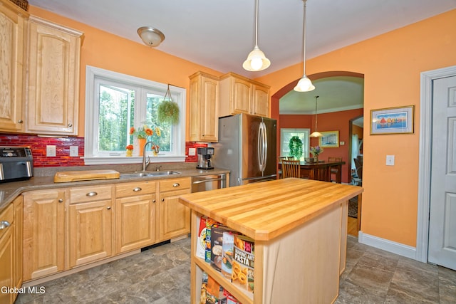 672 Lakeview Rd, Broadalbin, NY 12025 - photo 33