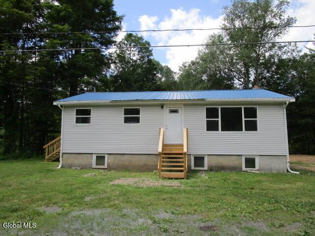87 N Greenfield Rd, Greenfield, NY 12859 - photo 1