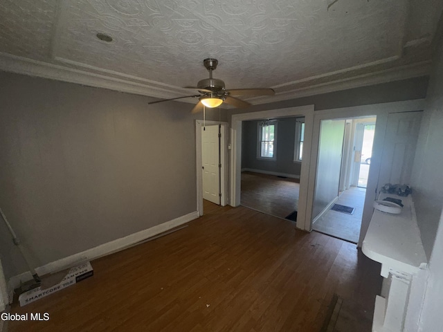 429 10th St, Troy, NY 12180 - photo 8