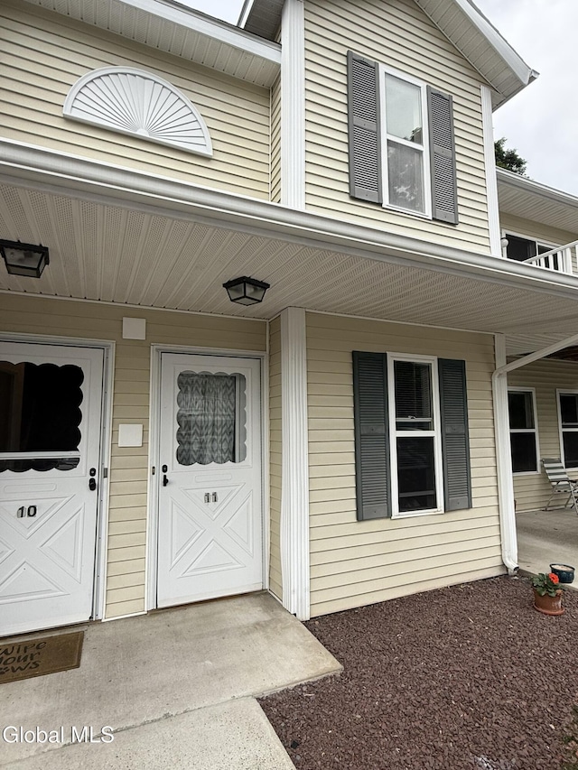 1911 Cambridge Manor Dr, Scotia, NY 12302 - photo 1