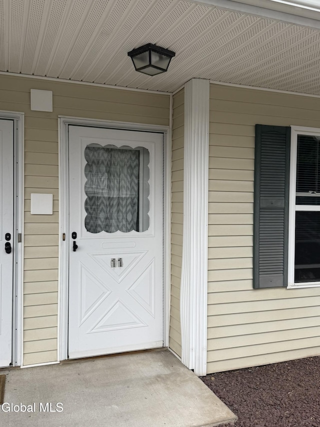 1911 Cambridge Manor Dr, Scotia, NY 12302 - photo 2
