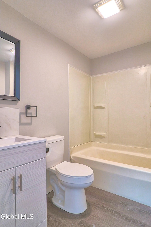 421 Summit Ave, Schenectady, NY 12307 - full bath with wood finished floors, vanity, and  shower combination
