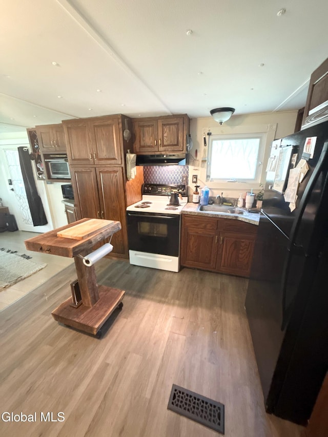 90 Library Ave, Warrensburg, NY 12885 - photo 14