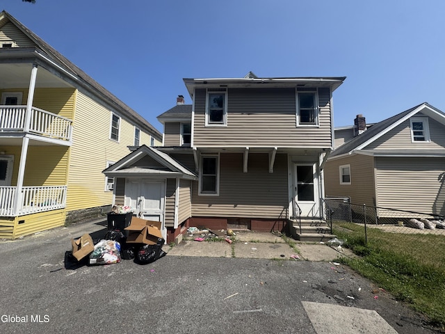 261 Altamont Ave, Schenectady, NY 12304 - traditional-style house with entry steps