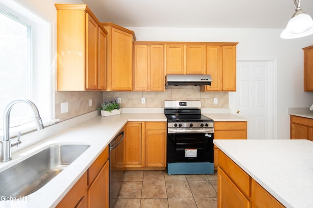 69 Mary Hadge Dr, Colonie, NY 12309 - photo 4