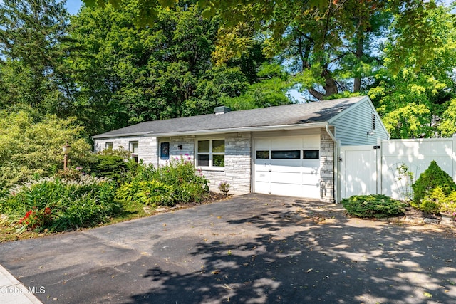 15 Groesbeck Pl, Bethlehem, NY 12054 - photo 1