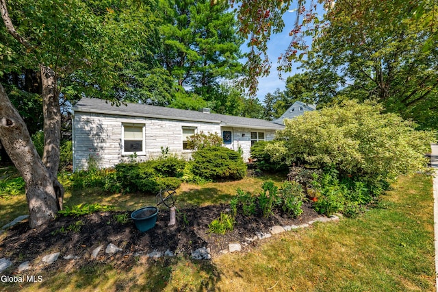 15 Groesbeck Pl, Bethlehem, NY 12054 - photo 2