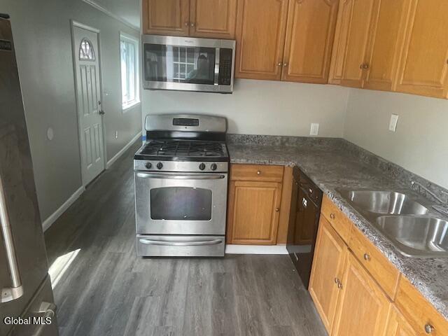 1037 Roberta Rd, Rotterdam, NY 12303 - photo 13