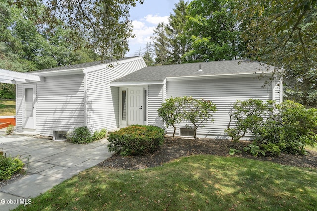 8 Loudonwood E, Colonie, NY 12211 - photo 1