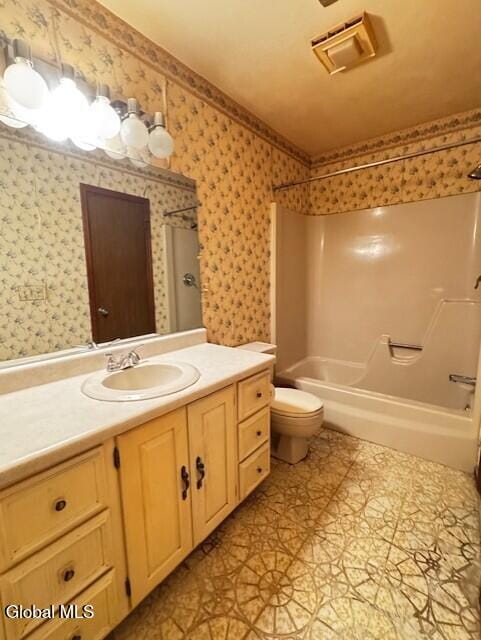 38 Commonwealth Dr, Bethlehem, NY 12077 - photo 20