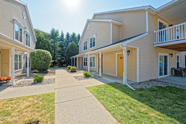 205 Cedar Run Unit 205, Rensselaer, NY 12144 - photo 3