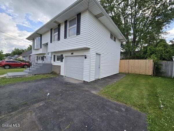 22 Oneil St, Troy, NY 12180 - photo 4