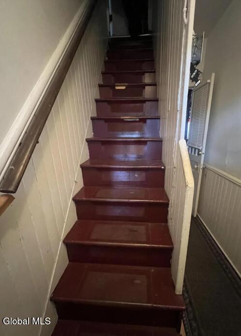 324 Hulett St, Schenectady, NY 12307 - photo 24